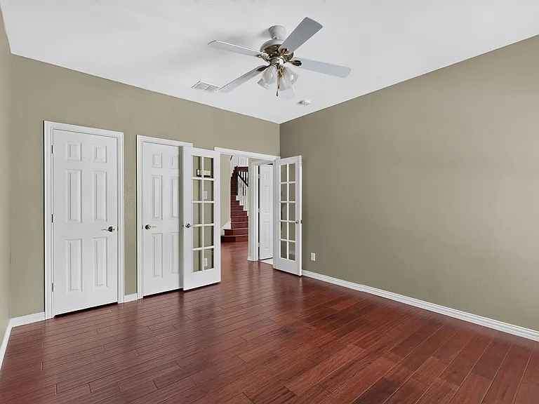 1812 Meadow Ridge Dr — Photo 22
