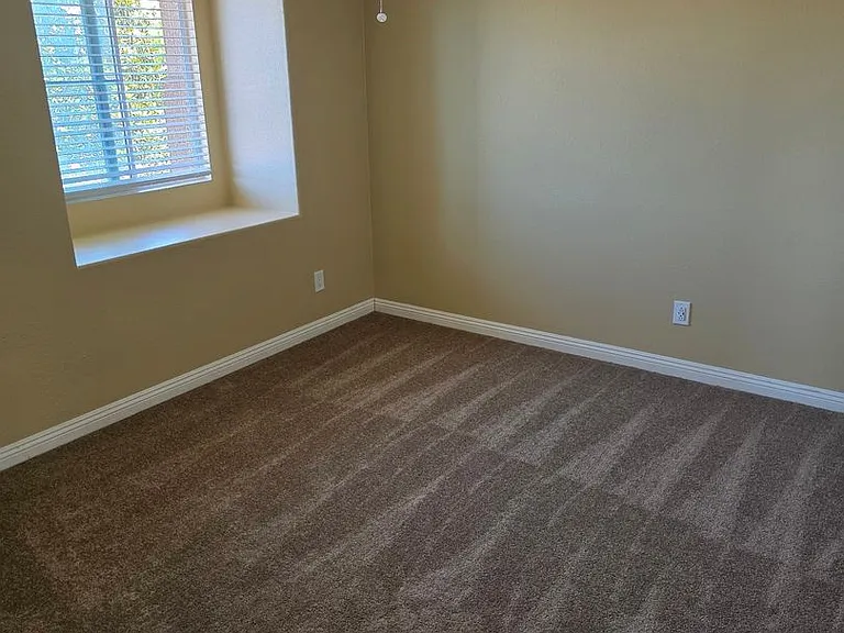 42514 Drennon Ct — Photo 16