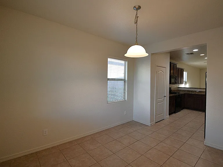 33050 N Falcon Trl — Photo 3