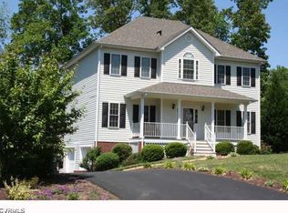 12106 Sunset Point Ct, Midlothian, VA 23112