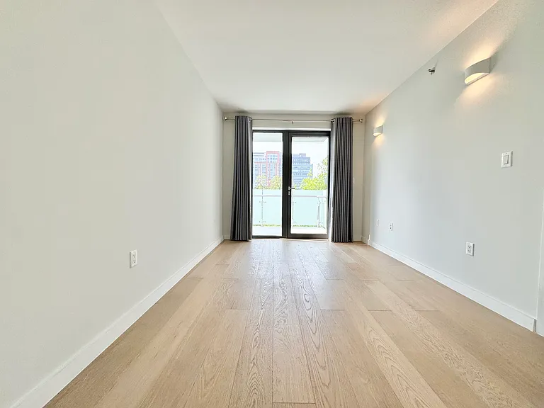 136-80 41st Ave #5C — Photo 7