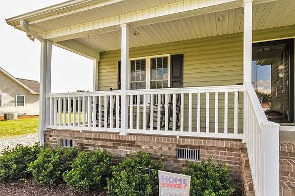 2nd image of 2078 Northcrest Dr