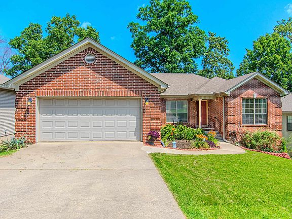 2nd image of 3044 Woodruff Creek Dr