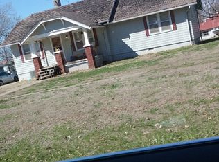 128 Madison St, Pomona, KS 66076