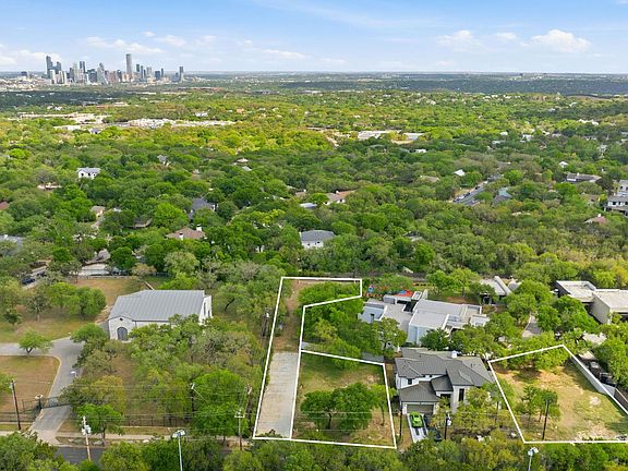 2nd image of 2 Allen Rd #A