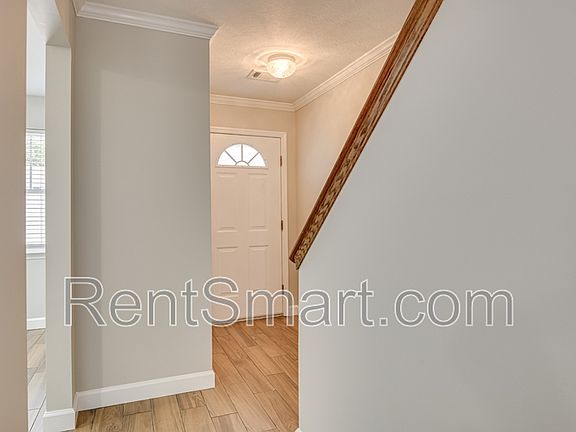 5th image of 4686 Brookwood Ln #1