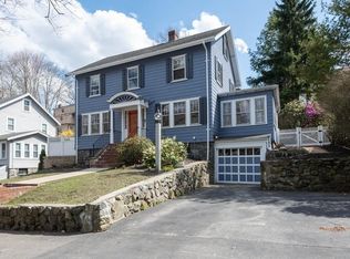 19 Lynn Fells Pkwy, Melrose, MA 02176