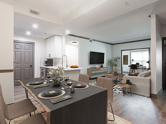 3rd image of 1074 Peachtree Walk NE Unit B115