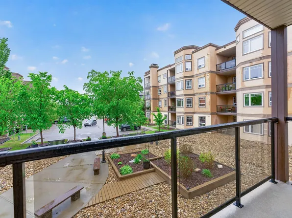 2045 Grantham Ct NW #207, Edmonton, AB T5T 3X6