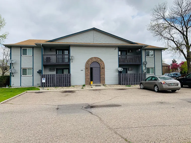 332 Terri Dr — Photo 10