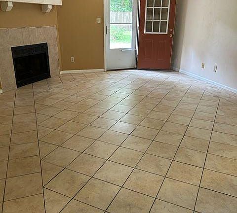 2nd image of 3769 Maria Cir