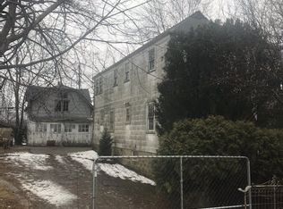 706 Ridge Ave, Wauconda, IL 60084