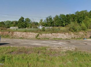 306 W Main St, Dalton, PA 18414
