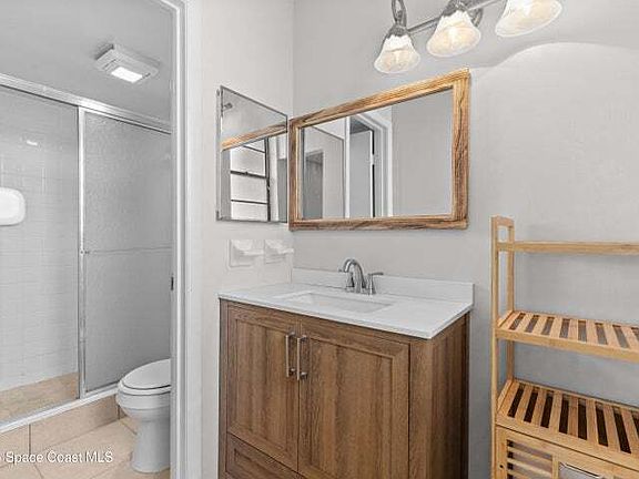 5th image of 2700 North Highway 18 #203-A1A-1