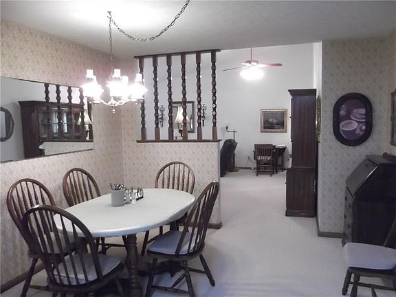5th image of 1202 Sycamore Dr