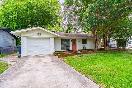 6505 Pevensey Dr Photo 1