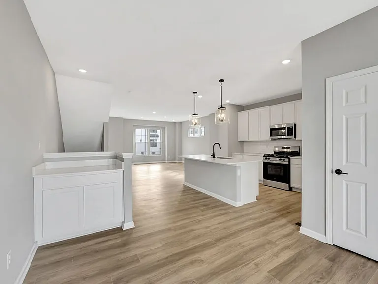 4423 Tolleston Ave — Photo 18