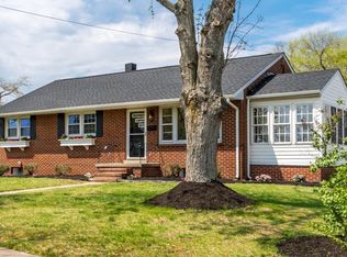 501 Woodford St, Fredericksburg, VA 22401