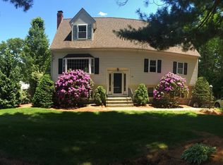 77 Middle St, Woburn, MA 01801