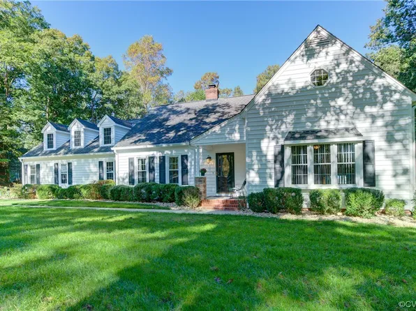 5630 Turkey Oak Rd, North Chesterfield, VA 23237