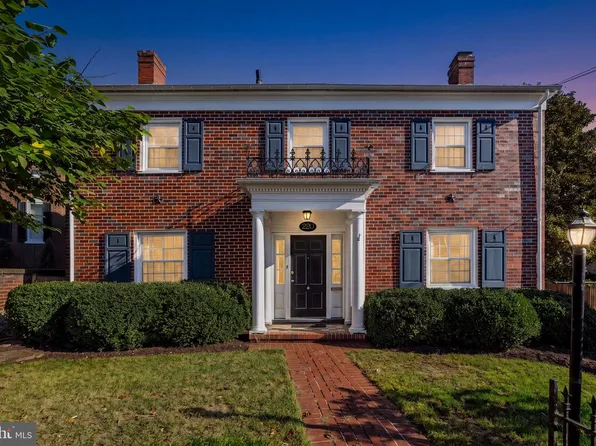 220 Amherst St, Winchester, VA 22601