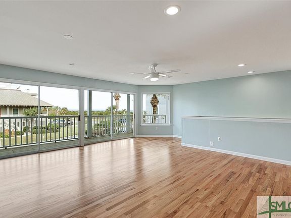 3rd image of 4 Sea Breeze Lane #A