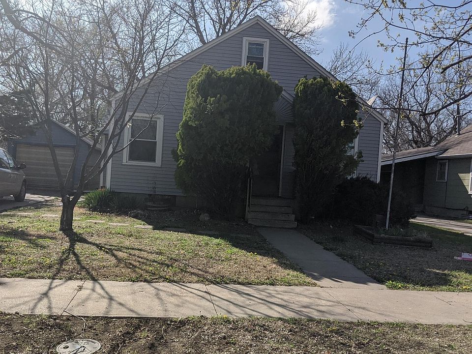 1st image of 211 S Cedar St