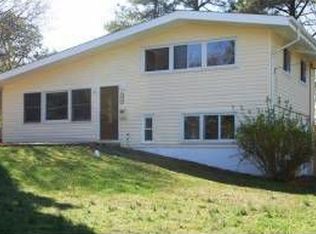 4019 Javins Dr, Alexandria, VA 22310
