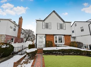 7325 182nd St, Fresh Meadows, NY