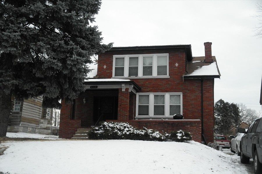 1st image of 8628 Drury Ln