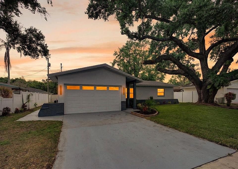 1st image of 1864 Paradise Ln