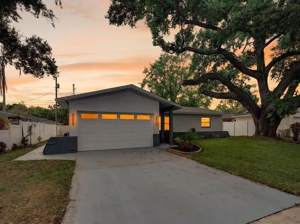 1864 Paradise Ln, Clearwater, FL 33756