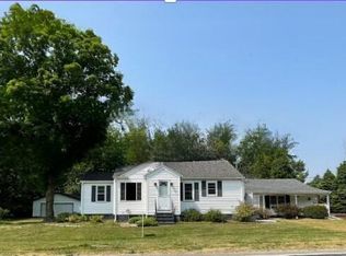 3703 W Glendora Rd, New Troy, MI 49119