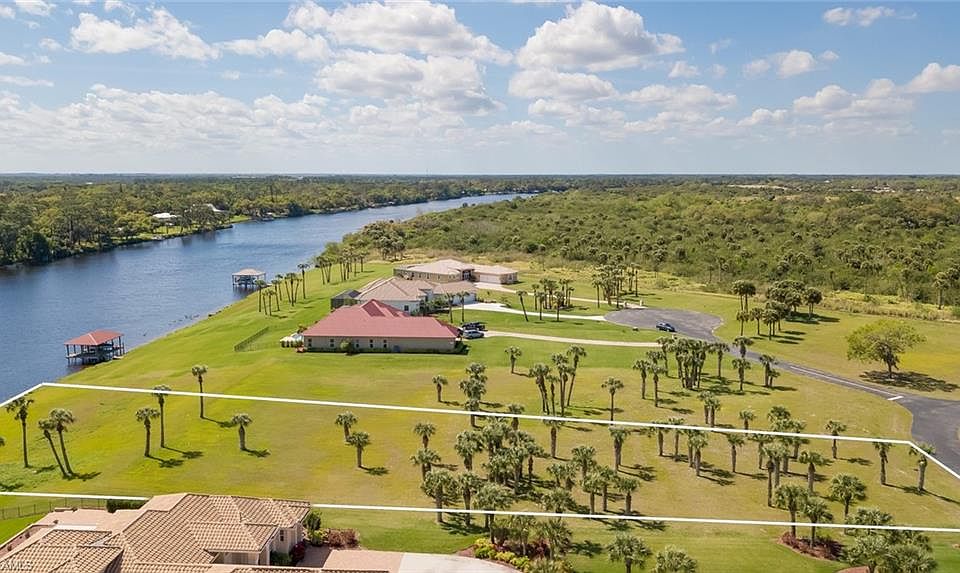 1st image of 2500 Caloosa Shores Dr