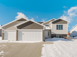 2634 7th St W, West Fargo, ND 58078