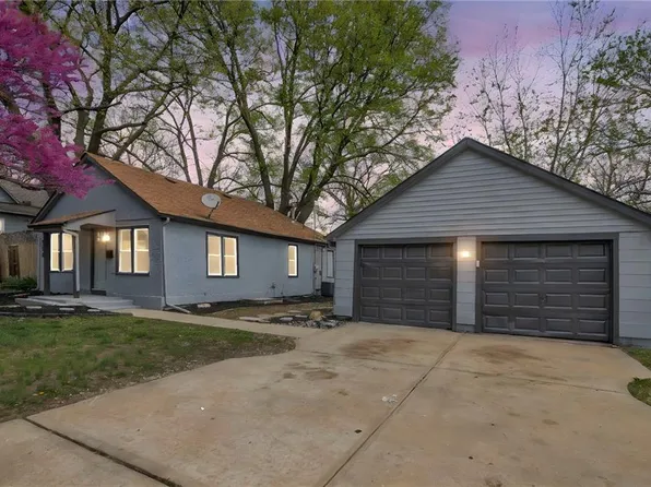 112 S Keeler St, Olathe, KS 66061