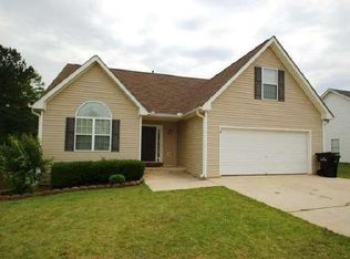 197 Calico Loop, Grantville, GA 30220