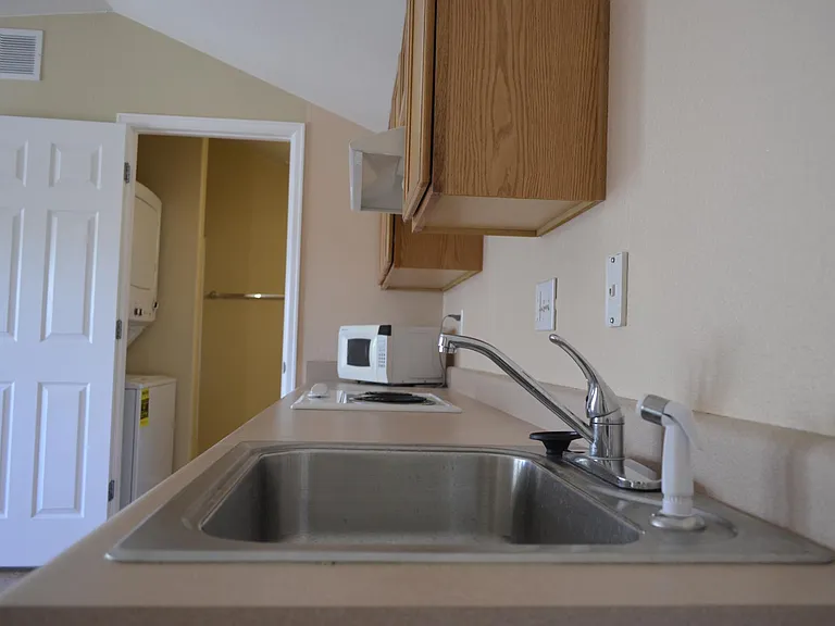 2304 Saint Paul Dr #B — Photo 11