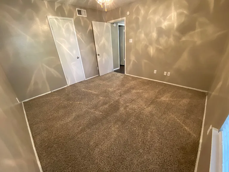 Walnut Creek Apartments — Photo 89