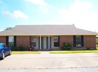 225 Summit Dr UNIT B, Mineral Wells, TX 76067