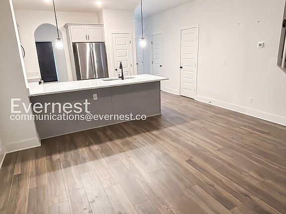5th image of 2433 E 17th St