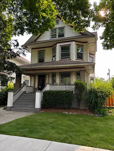 608 S Grove Ave #1 Photo 1