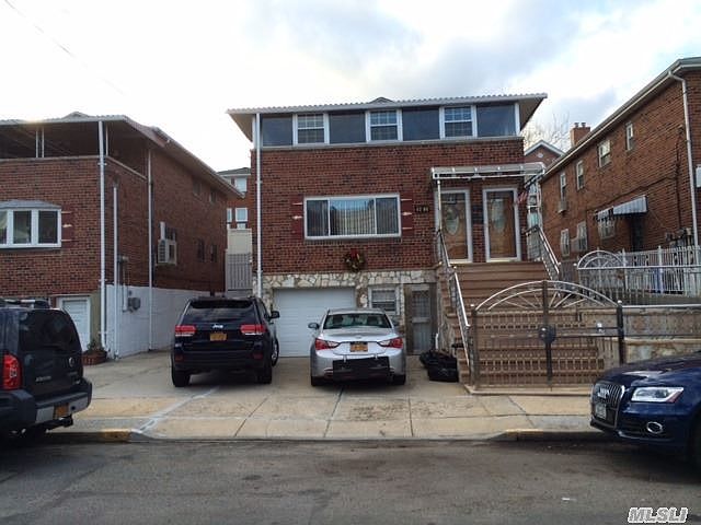 1st image of 4308 223rd St