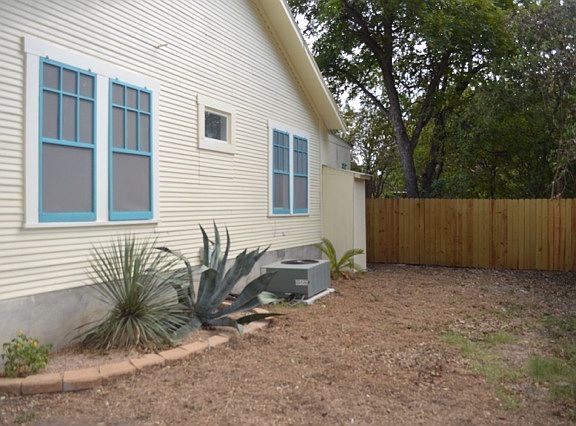side yard