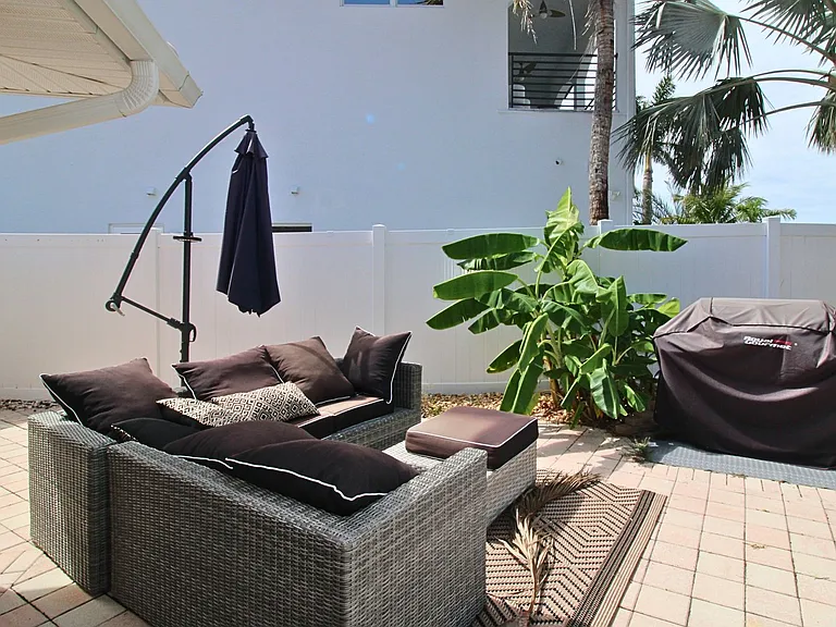 10128 Yacht Club Dr — Photo 23