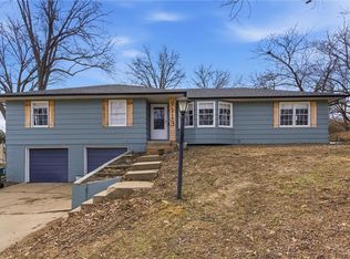 9113 E 83rd Pl, Raytown, MO 64138