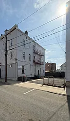 1709 John F Kennedy Boulevard