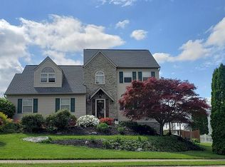 3937 Birchwood Ln, Columbia, PA 17512