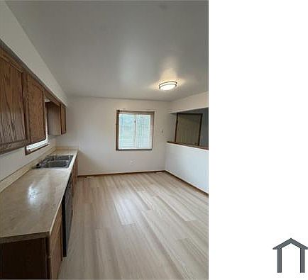 4th image of 16964 Wilson Ave