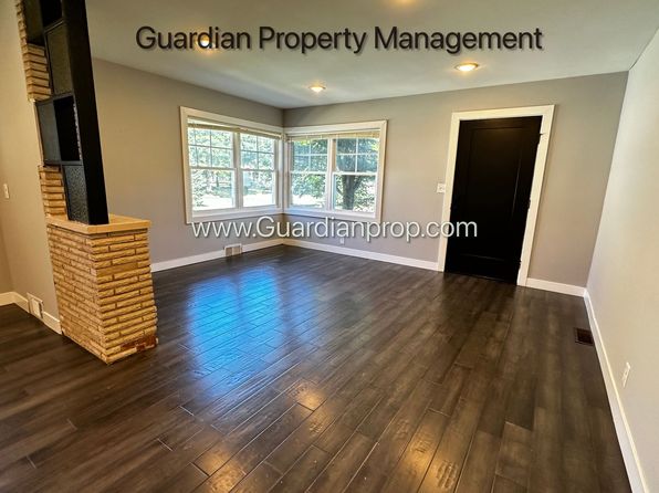 3282-3284 Idaho Ave S #3282